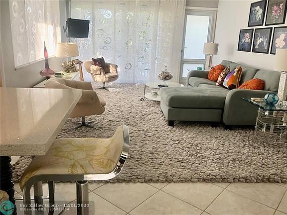 4th image of 2917 NE 33rd Ave APT 8A