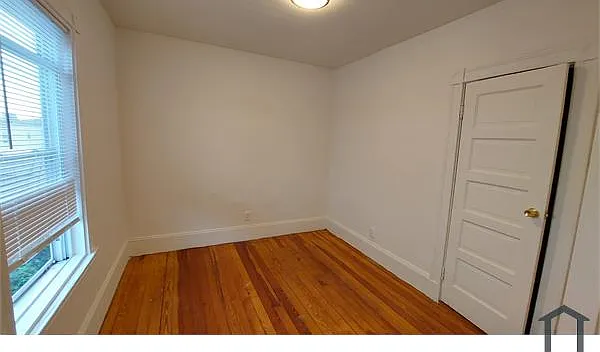 7 Topliff St #3 — Photo 8