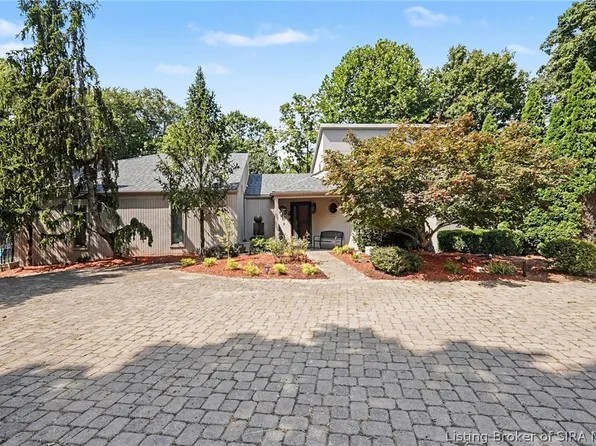6024 Benchmark II Drive, Floyds Knobs, IN 47119