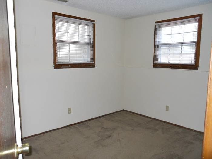 Bedroom #1