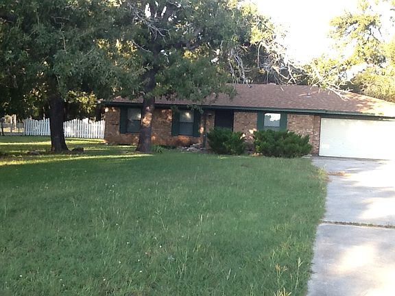 4th image of 311 County Road 3082
