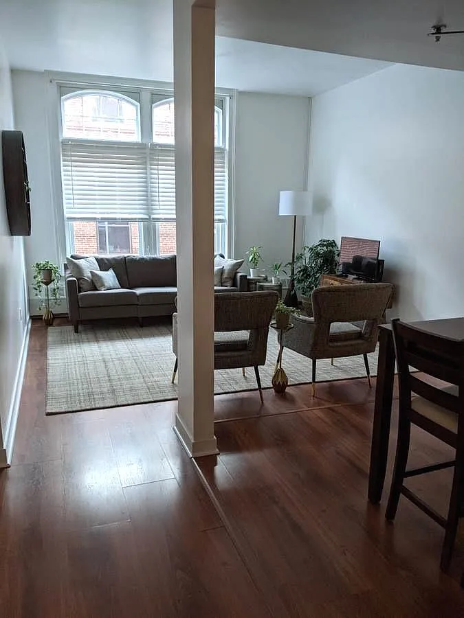 1 bed, 850 sqft, $2,750 — Photo 2