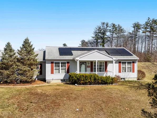 8 Lyndsay Road, Sanford, ME 04073