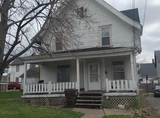 711 S West Ave, Freeport, IL 61032