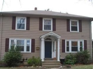 34 Loring Ave #A, Salem, MA 01970