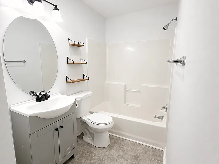 312 Beech St #1 — Photo 1