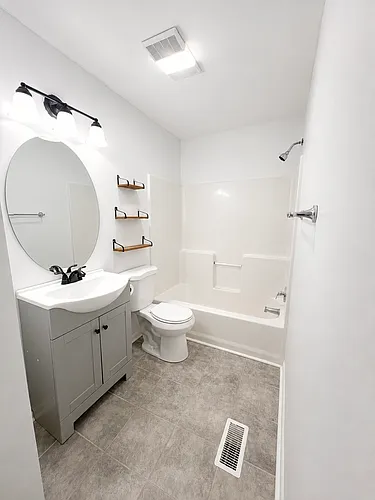 312 Beech St #1 Photo 1