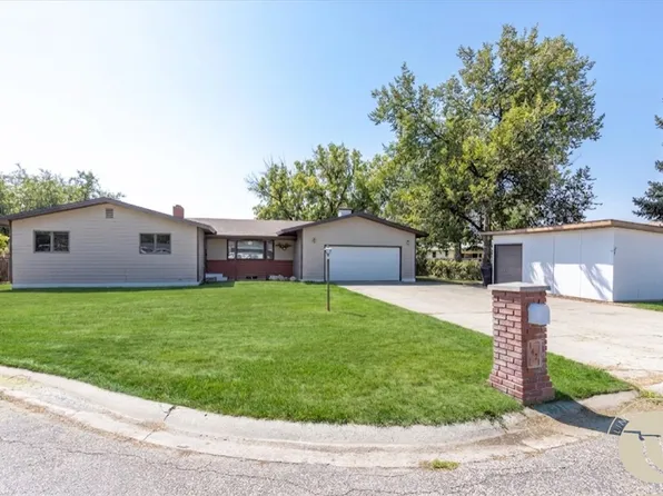 1621 Augsburg Dr, Billings, MT 59105
