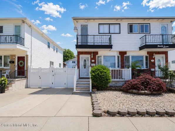 95 S Railroad Ave, Staten Island, NY 10305