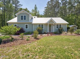 180 Aiken Rd, Vass, NC 28394