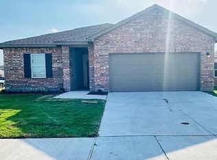 791 Camden Dr, Lavon, TX 75166