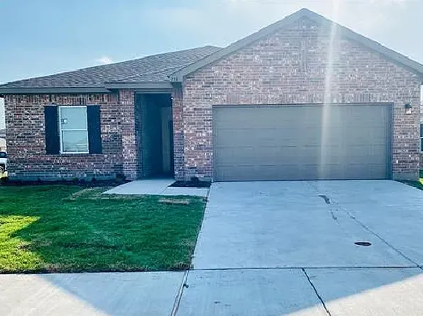 791 Camden Dr, Lavon, TX 75166
