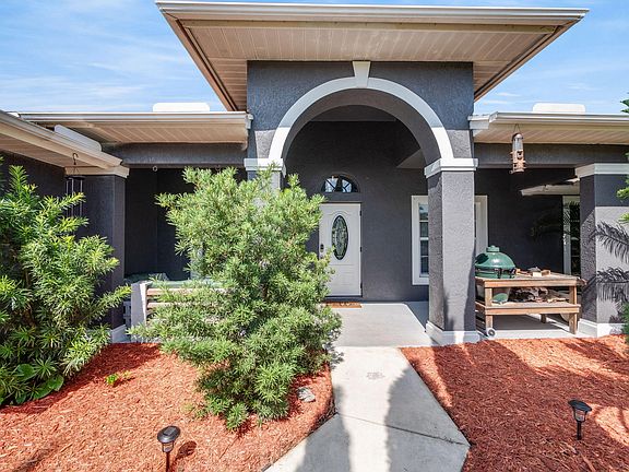 4th image of 4286 SW Oblique Street