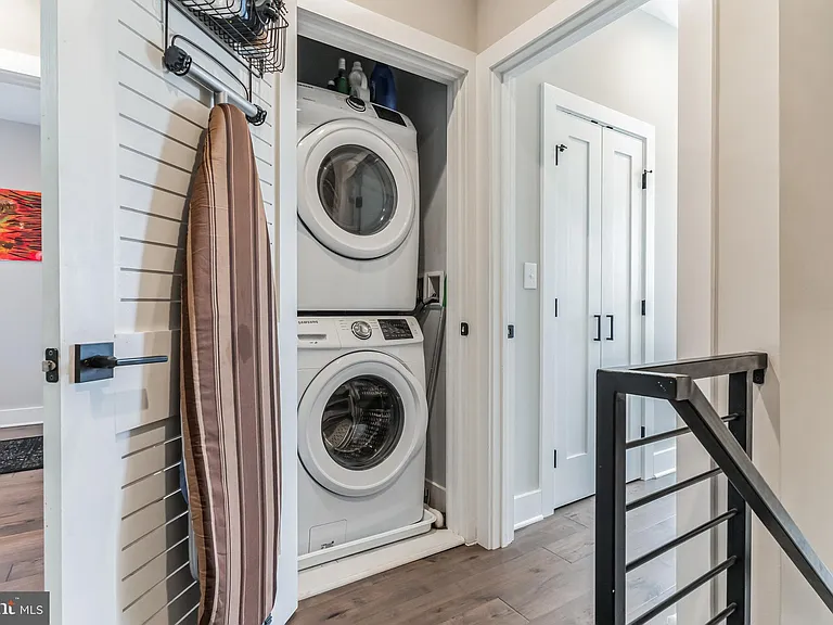 805 Jefferson St NW — Photo 21