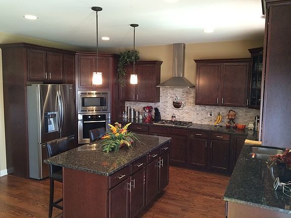 4th image of 16605 W Deerwood Dr