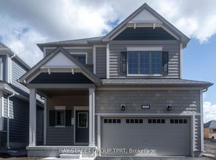 210 Beechwood Forest Ln, Gravenhurst, ON P1P 0H8