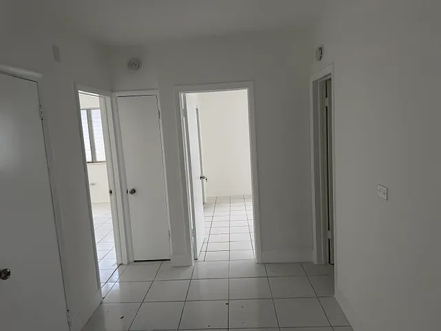 8017 Byron Ave #6 — Photo 8