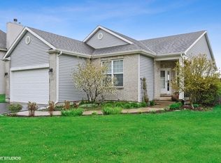 428 W Ashton Dr, Maple Park, IL 60151