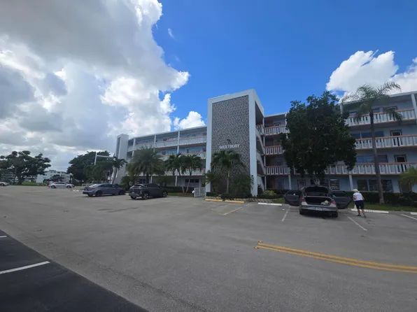 2010 Westbury F #2010, Deerfield Beach, FL 33442
