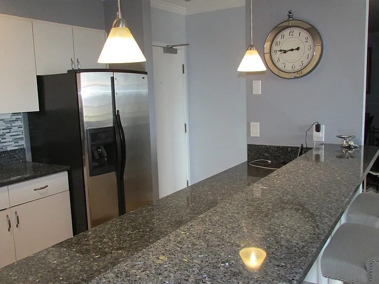100 Marina Dr #508 — Photo 23