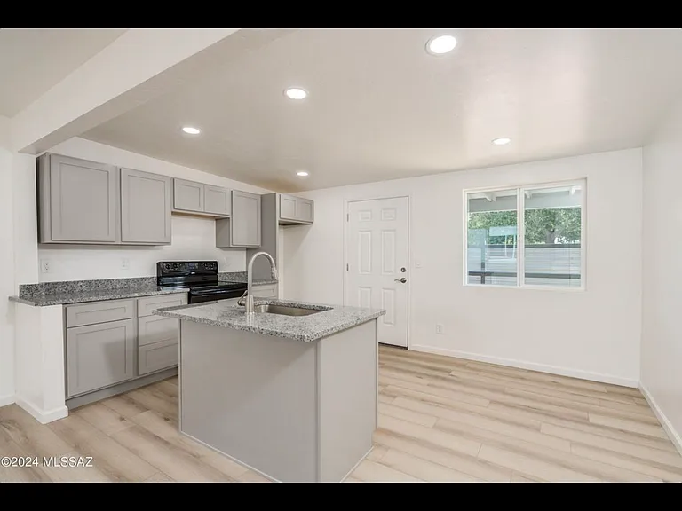 5701 E Pima St #5703-5705 — Photo 11