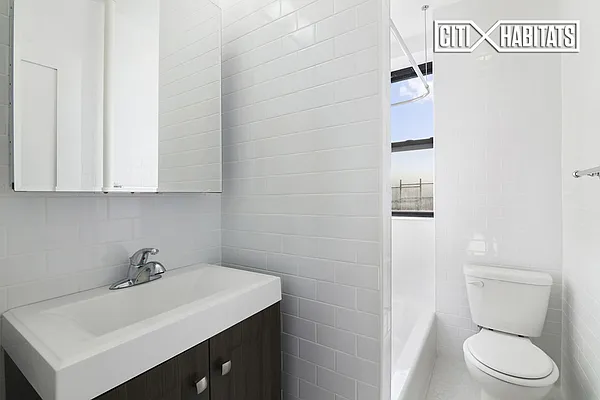 Rented by Citi Habitats | media 31