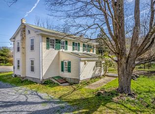 866 Hollow Rd, Salt Point, NY 12578