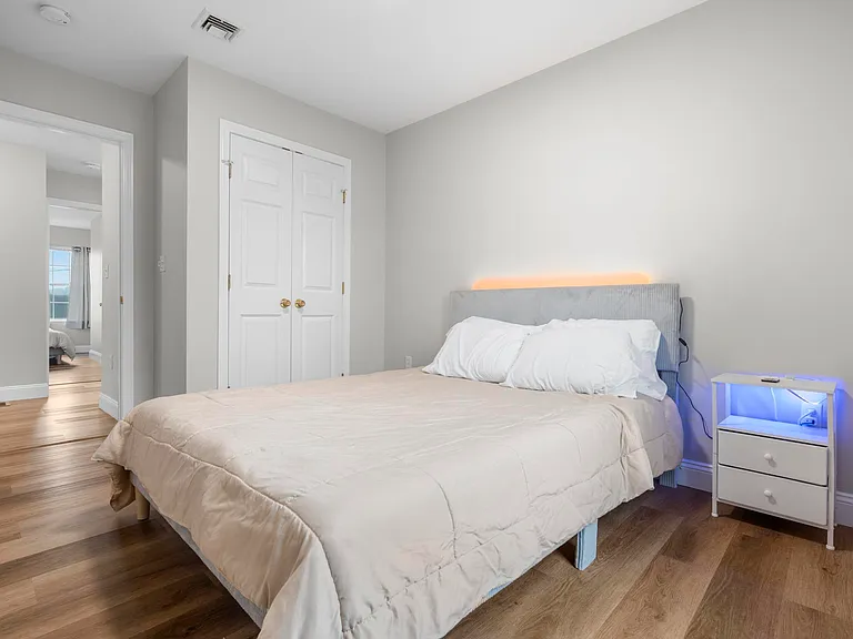 342 Front St #2 — Photo 37