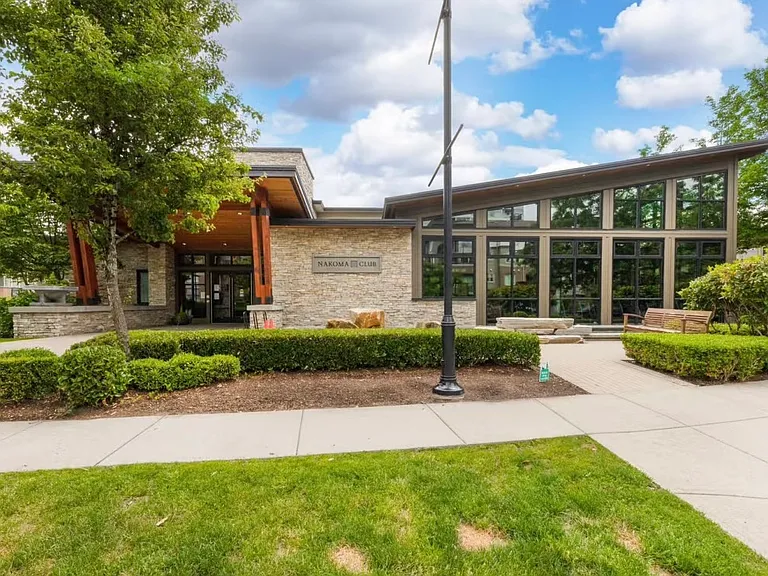 1151 Windsor Mews #512 — Photo 15