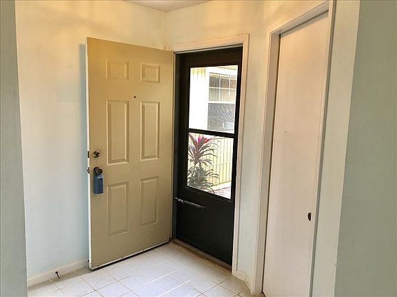Entry Foyer