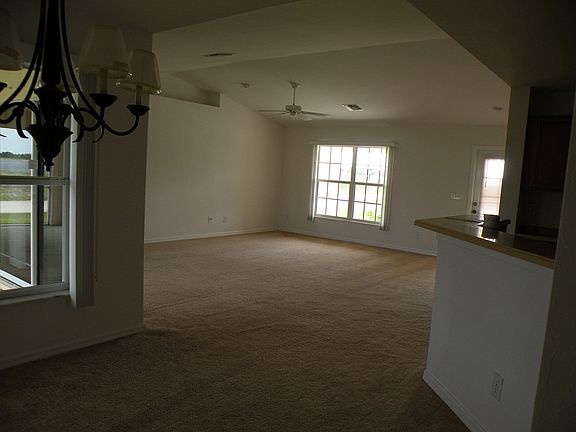 5th image of 4329 NW 34th Pl