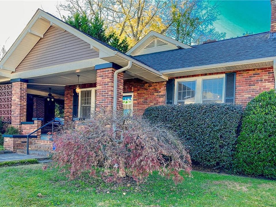 111 N Tugaloo St Walhalla, SC, 29691 Apartments for Rent Zillow