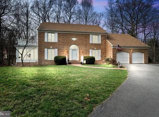 12994 Shadwell Ct, Woodbridge, VA 22192