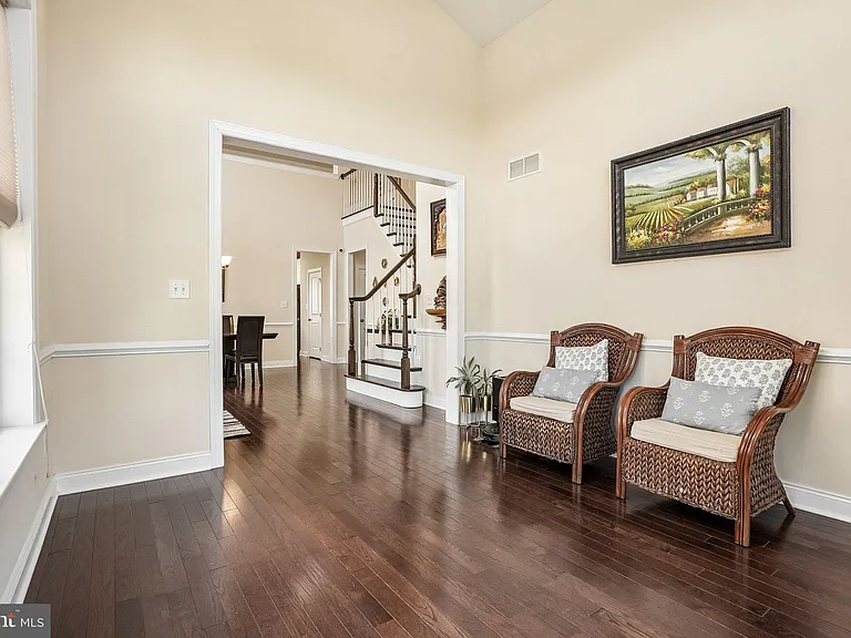 3045 Rainer Rd — Photo 12