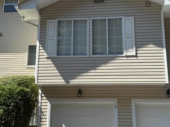 18 Encampment Dr