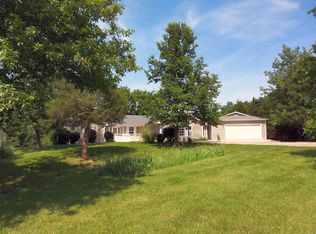 11600 N Rte E, Harrisburg, MO 65256