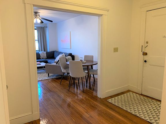 4th image of 19 Egremont Rd APT 2