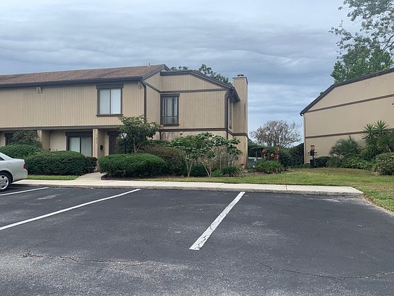 2nd image of 7622 Las Palmas Way