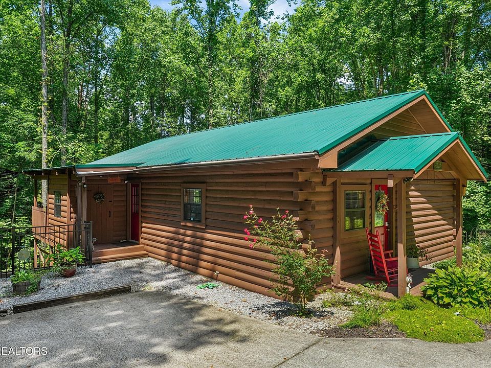 1st image of 4023 Ole Smoky Way