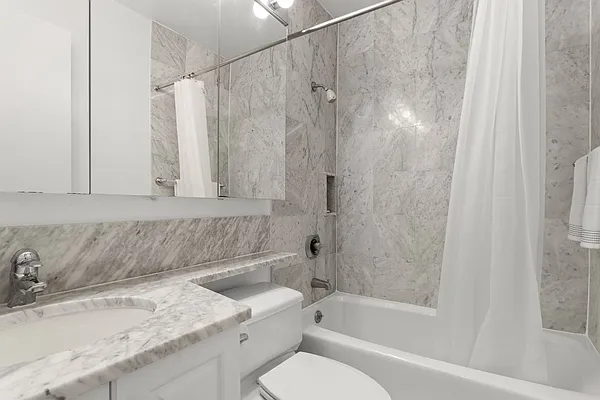 Rented by Owner | media 16