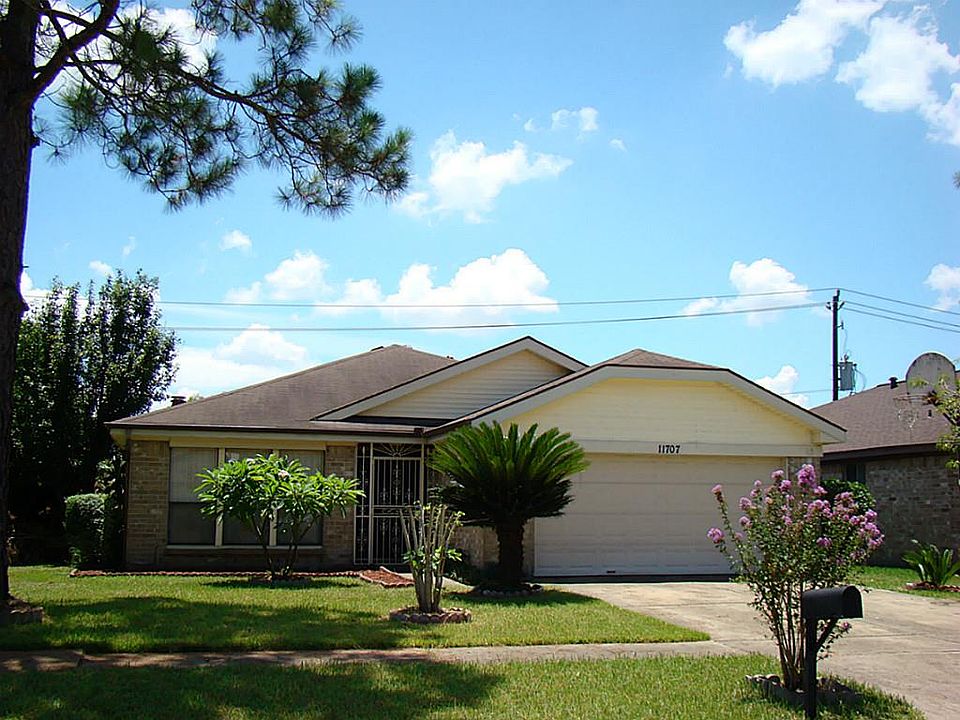 1st image of 11707 Acadian Dr