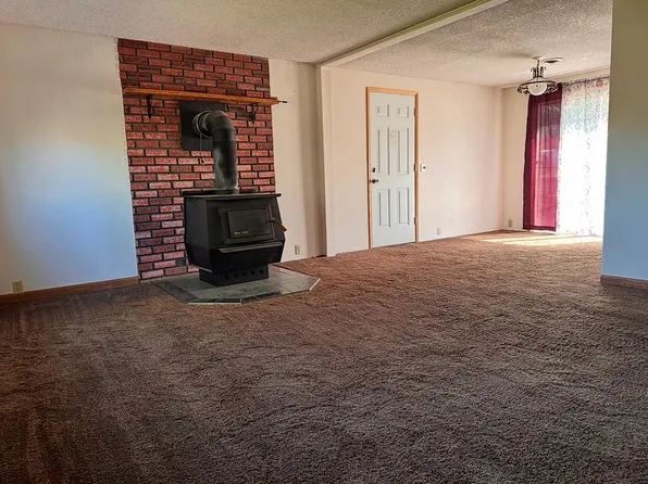 25 Canyon Dr, Heppner, OR 97836