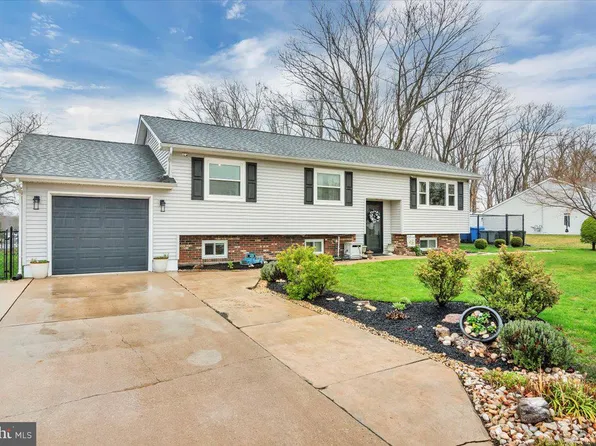 616 Harding Rd, Browns Mills, NJ 08015