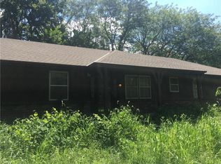 19609 S Pickering Rd, Belton, MO 64012