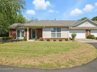 9243 Hawthorne Pointe Dr, Louisville, KY 40272