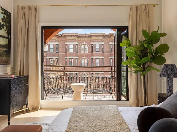 143 Milton St, Brooklyn, NY 11222