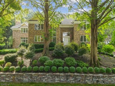 30 Sunflower Dr, Upper Saddle River, NJ, 07458