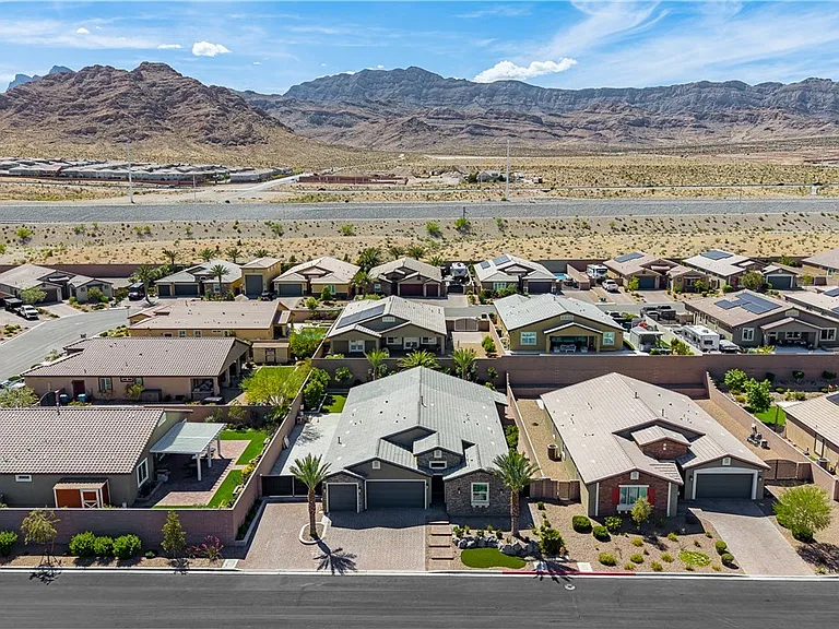 5757 Ireland Ridge Ct — Photo 51