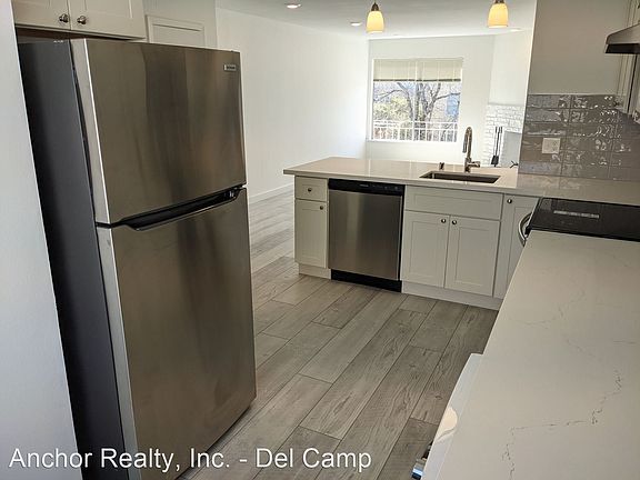 3rd image of 1835 Lake St #304