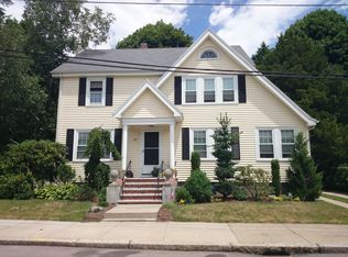 20 White Oak Rd, West Roxbury, MA 02132